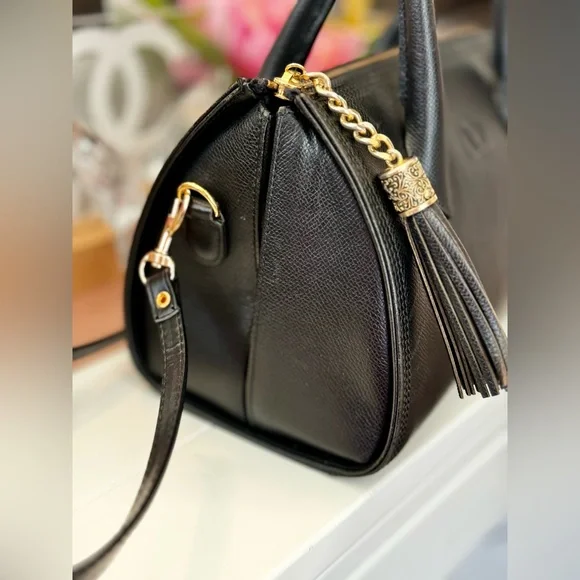 Valentino Garavani Black Leather Boston Bag - Picture 3 of 12